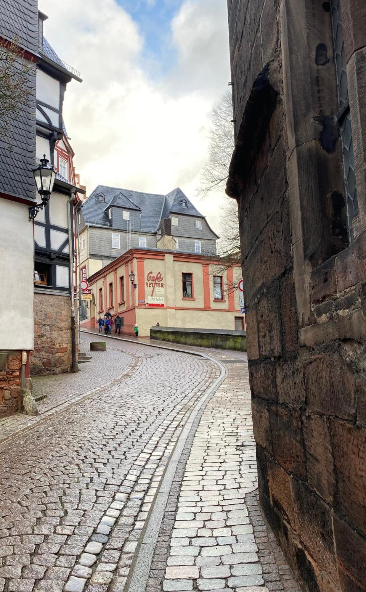 Vetters Romantisches Gaestezimmer In Der Marburger Oberstadt Luaran gambar