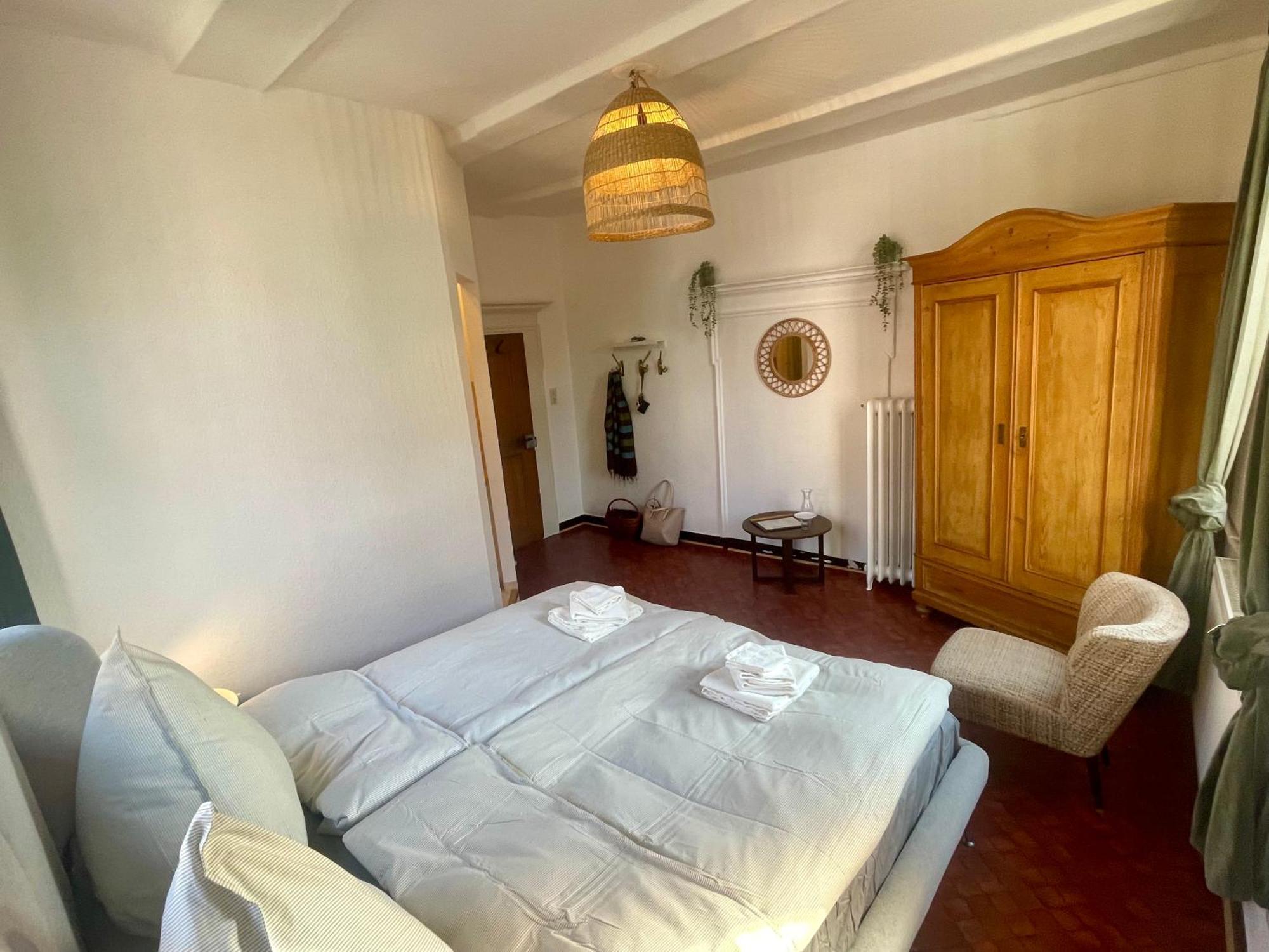 Vetters Romantisches Gaestezimmer In Der Marburger Oberstadt Luaran gambar