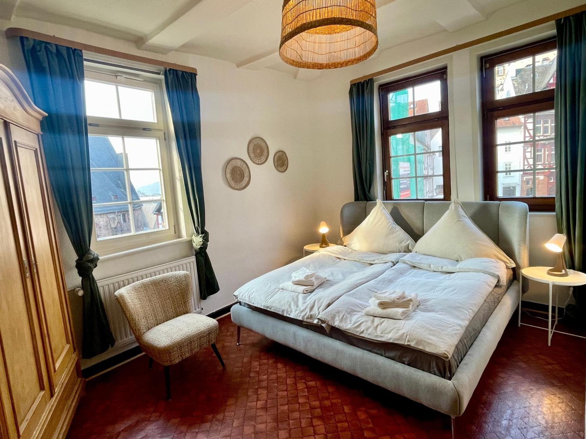 Vetters Romantisches Gaestezimmer In Der Marburger Oberstadt Luaran gambar